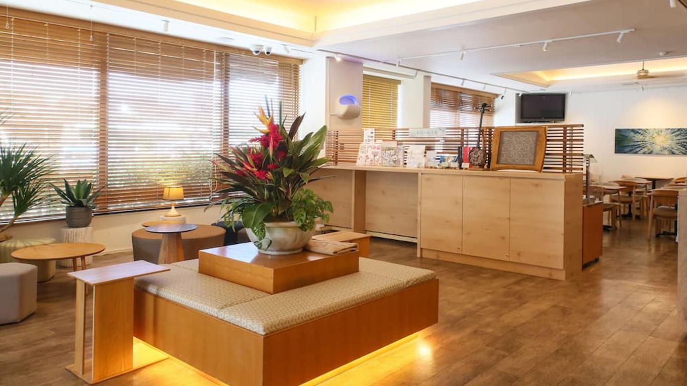 Ishigakijima Hotel Cucule