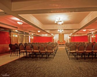 Quality Inn Regency - Nashik - Sala riunioni