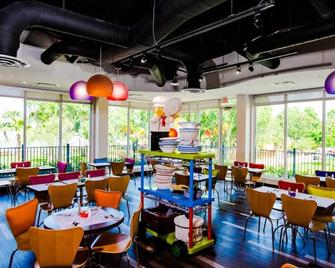 Legoland Pirate Island Hotel - Winter Haven - Restaurant