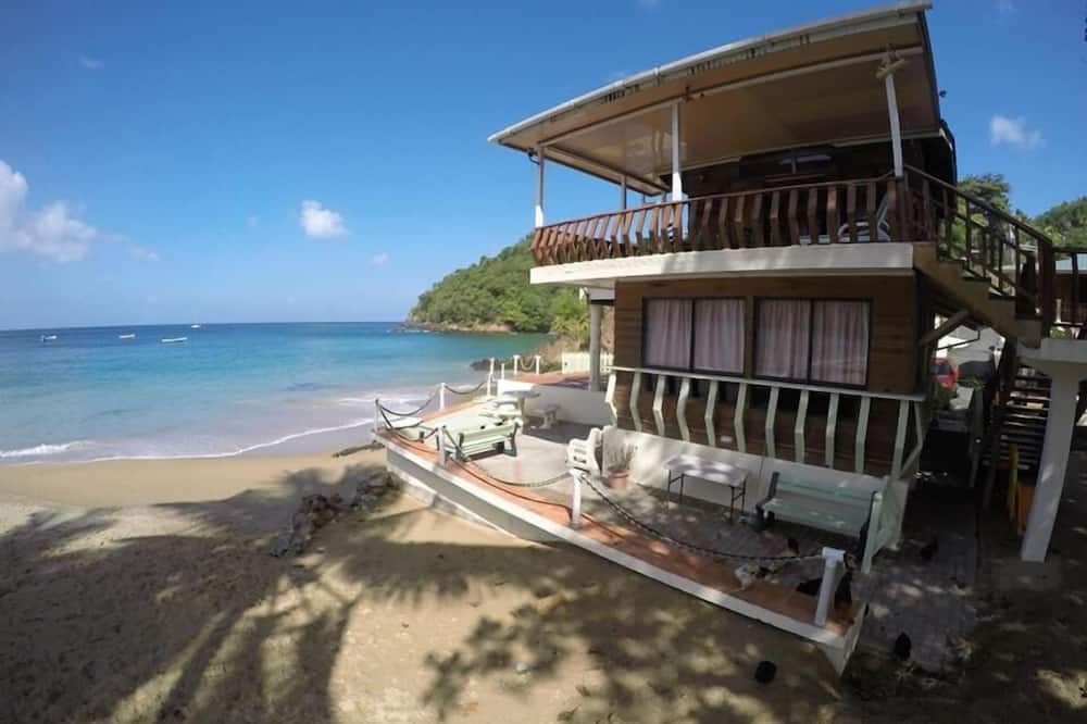 The Naturalist Beach Resort - Castara - Beach