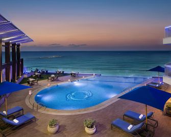 Hilton Alexandria Corniche - Alexandria - Pool