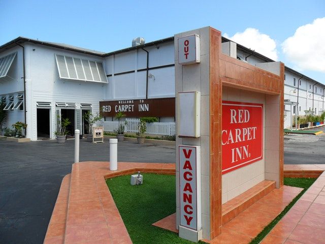 Red Carpet Inn Select - Nassau - Building