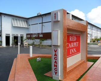 Red Carpet Inn Select - Nassau - Building