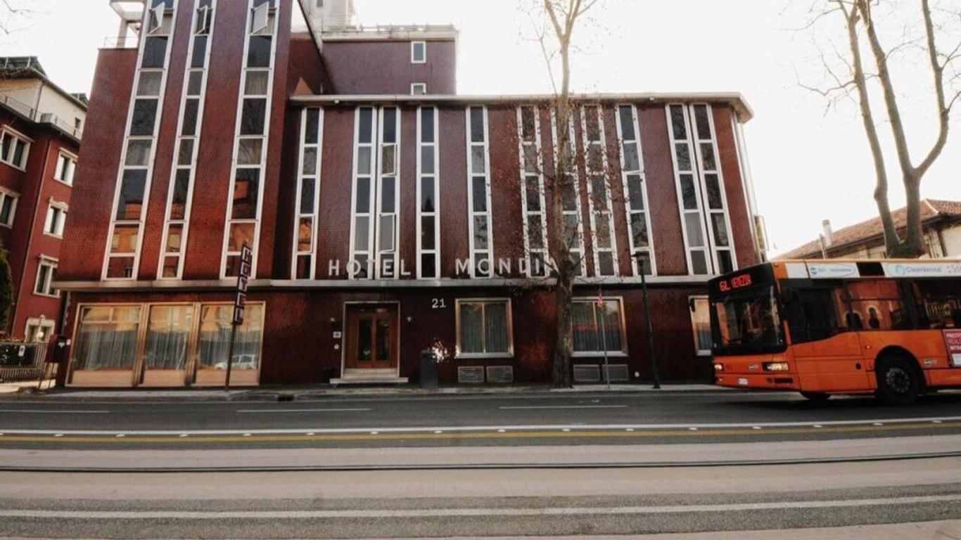 Hotel Mondial