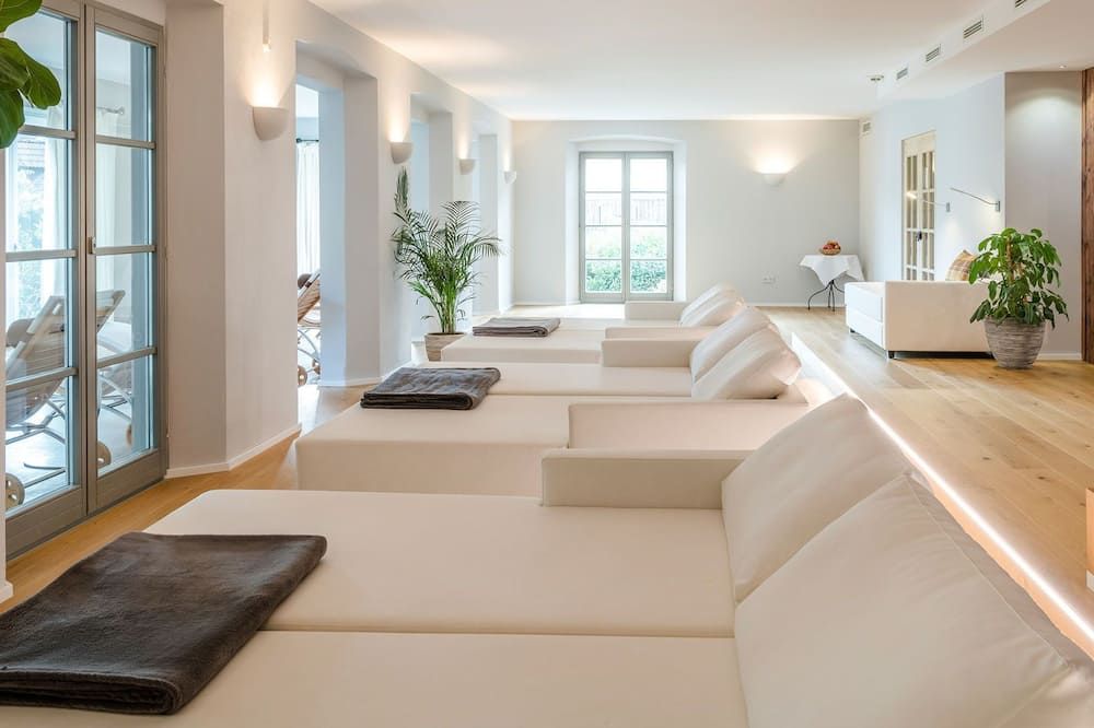 Landhotel Weißes Roß - Illschwang