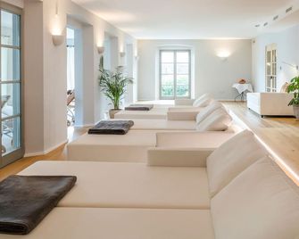 Landhotel Weißes Roß - Illschwang