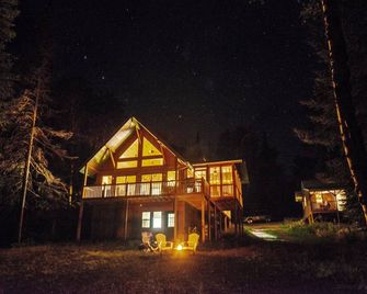 Beautiful Lake Cabin on Pike Lake in Lutsen - Lutsen - Building