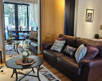 Stay'n Play Getaway - Stirling - Sala de estar