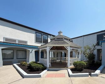Baymont by Wyndham Newark/Wilmington - Newark - Rakennus