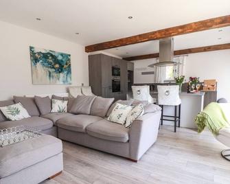 Cunliffe Barn - Shipley - Living room