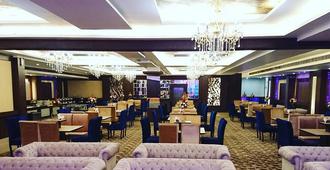 Hotel Kohinoor Palace - Ludhiāna - Restaurante