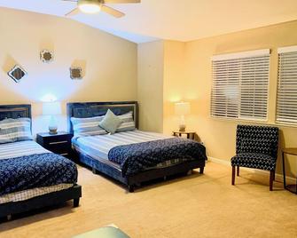 Cheerful & Spacious house to relax and unwind - Tracy - Schlafzimmer