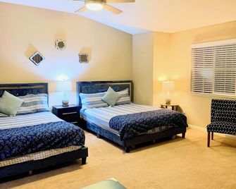 Cheerful & Spacious house to relax and unwind - Tracy - Schlafzimmer