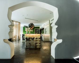 Riande Urban Hotel - Ciudad de Panamá - Lobby