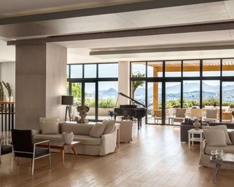 Ramada Resort by Wyndham Bodrum - Bodrum - Lobby