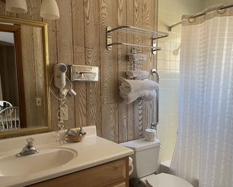 Saddle & Surrey Motel - Estes Park - Salle de bain