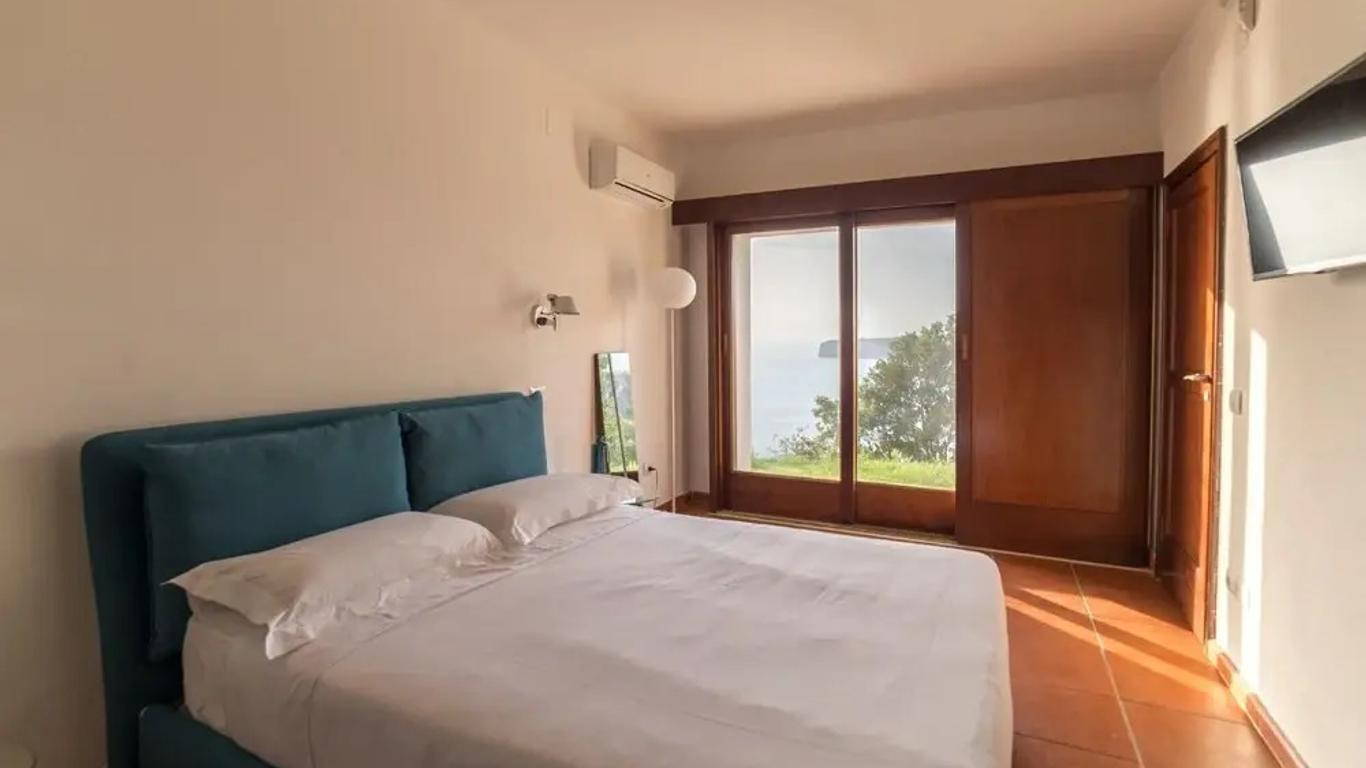 Villa Crawford