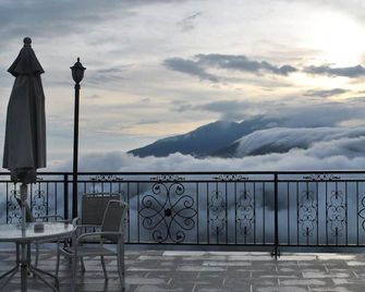 Star Villa Cingjing - Ren-ai Township - Balcony