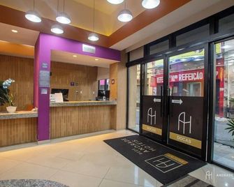 Rede Andrade Docas - Belém - Front desk