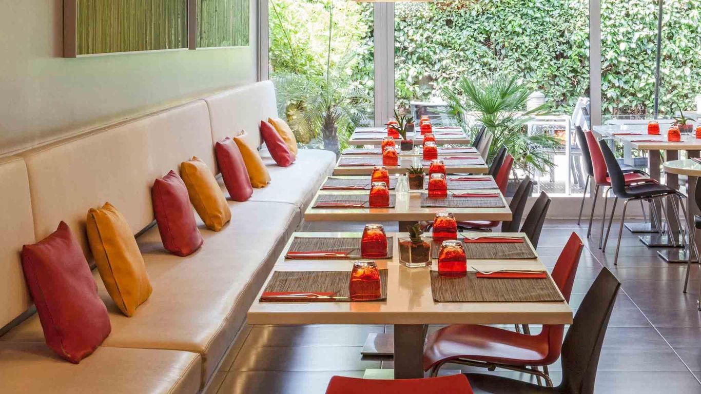 إيبيس كورنيلا