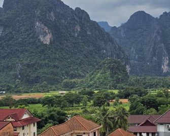 Sky hotel - Vang Vieng - Venkovní prostory