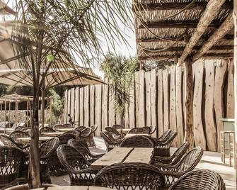 Doryssa Boutique Hotel - Pythagorio - Patio