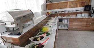 Kosk Hotel - Elazığ - Kitchen