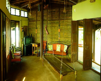 Dongarmatha Eco Care Resort Chiplun - Chiplūn - Bedroom