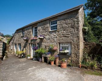 St Ives BnB at Chypons Farm - Penzance