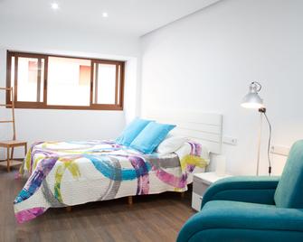 Color Suites Alicante - Alicante - Phòng ngủ