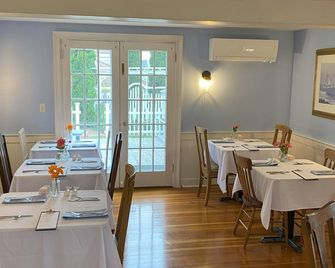 Spouter Inn Bed & Breakfast - Lincolnville - Εστιατόριο
