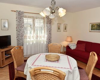 Haus Savoy - Appartement 2 - Kitzbühel - Dining room