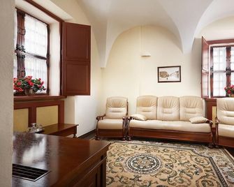 Monastyrski Hotel - Minsk - Habitación