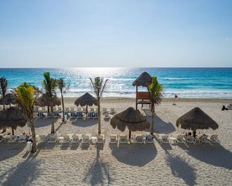Sunset Royal Beach Resort - Cancún - Ranta
