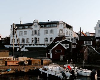 Sandvig Havn - Allinge - Vista del exterior