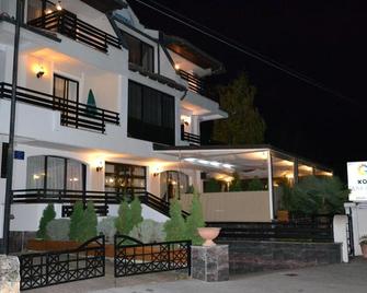 Hotel Dva Bisera - Ochryda - Budynek