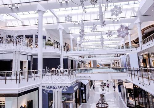 McLaren - Picture of Tysons Galleria Shopping Center, McLean - Tripadvisor
