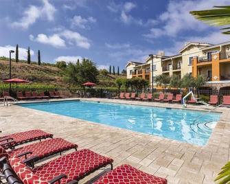 Napa Valley Resort One Bedroom for the Gipsy Kings in August! - Napa - Pool
