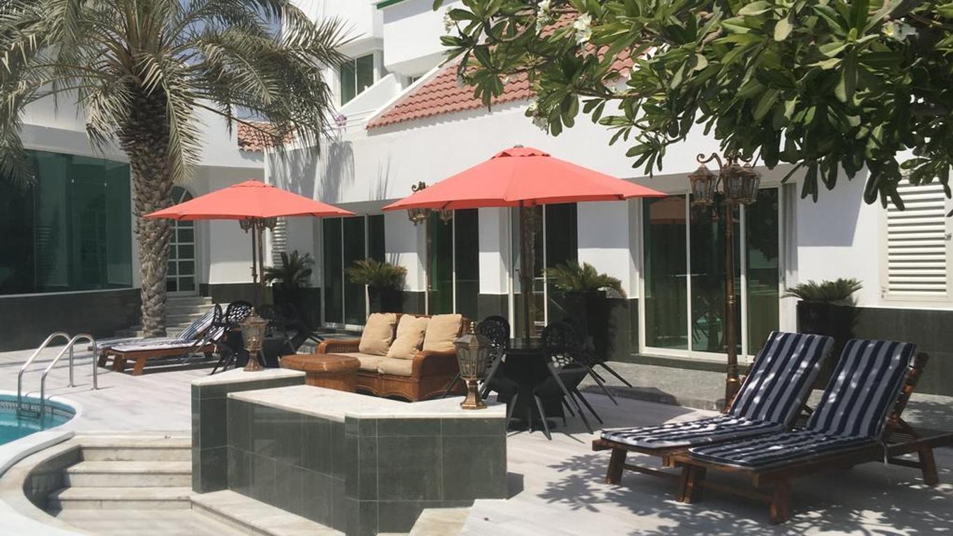 Al Khalidiah Resort