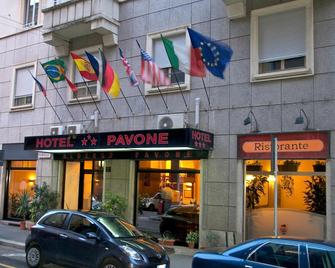 Hotel Pavone - Mediolan - Budynek