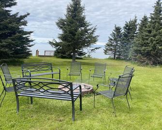 Enjoy This Relaxing Home At The Beach! - Кенай - Патіо