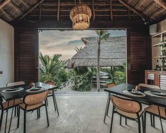 Casa Ku Hotel - Adults Only - Telchac Puerto - Comedor