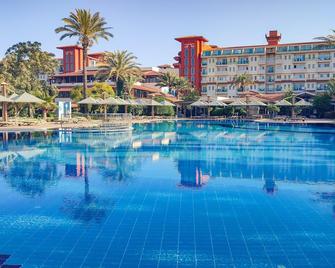 فندق منتجع بيلكونتي - بيليك - حوض السباحة