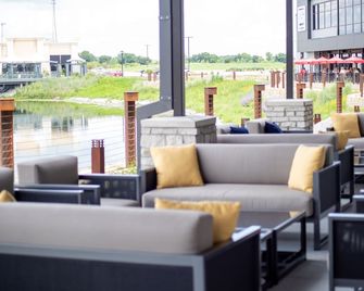 Hyatt Place Altoona/Des Moines - Altoona - Gebäude