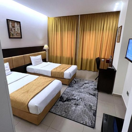 Duroy Hotel By Beverly image 1