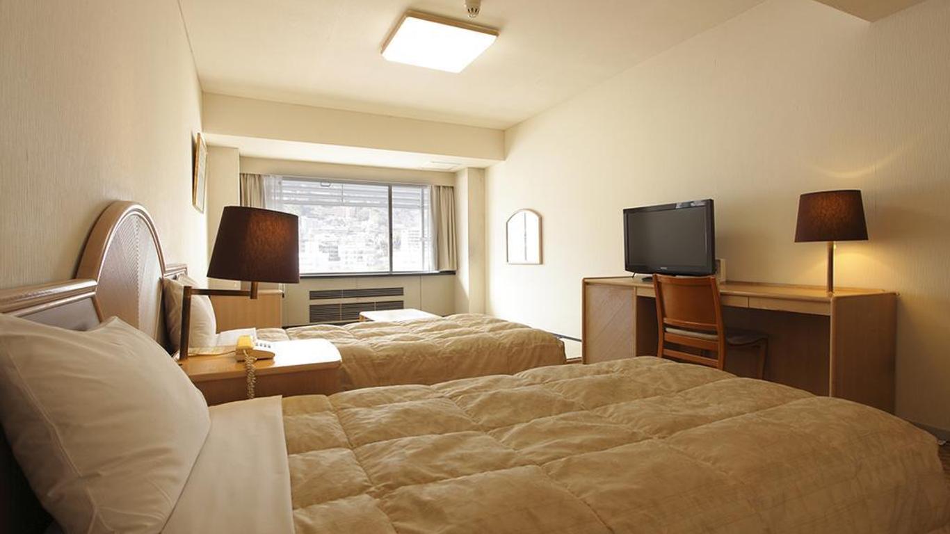 Atami New Fujiya Hotel