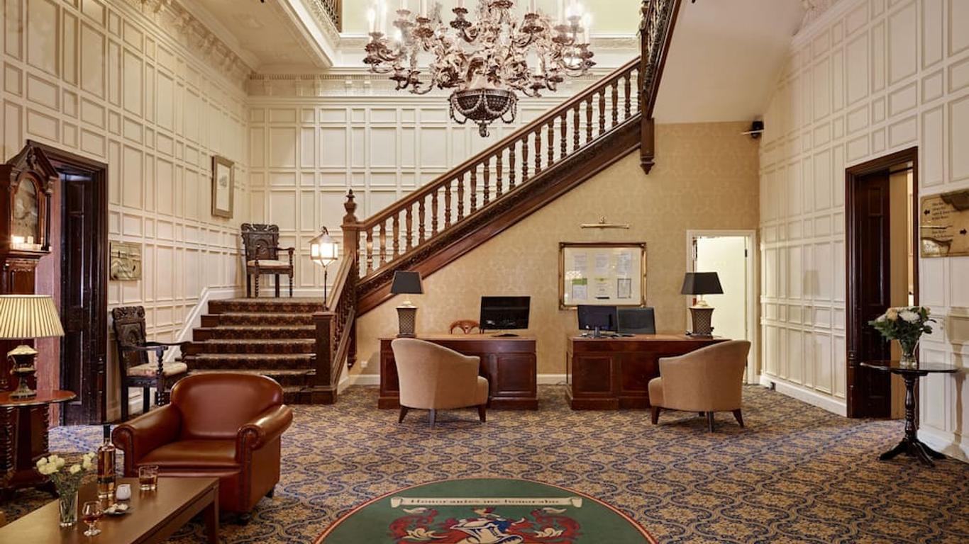 Dumbleton Hall Hotel