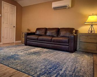 Cozy Cottage on 4 Acres - Crossville - Soggiorno