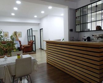 Signature Idea hotel - Tirana - Lobby