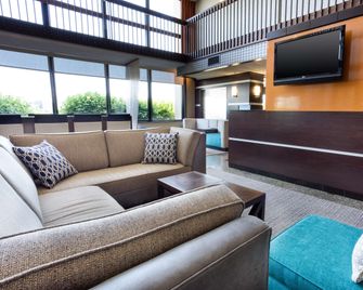 Drury Inn & Suites Kansas City Airport - Kansas City - Lobby